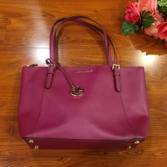 Michael Kors Maroon Tote Bag* - Picture 1 of 11